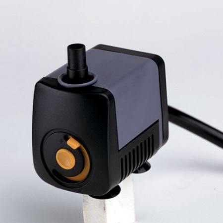 Danner Pondmaster Fountain-Mag Magnetic Drive Water Pump (80 GPH, 6Ft Cord)